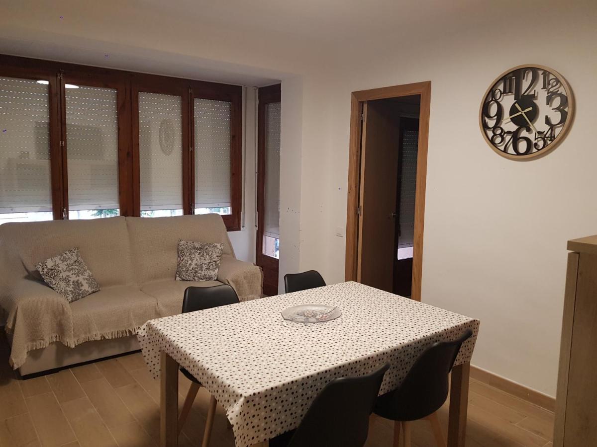 Apartamento Fantastic Pis A Oliana Alt Urgell Lleida Wifi Exterior foto